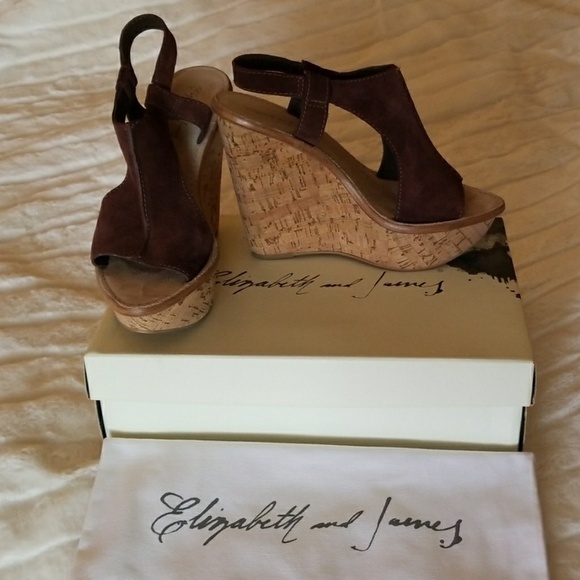 ELIZABETH AND JAMES // suede sling peep toe wedges - Picture 5 of 8